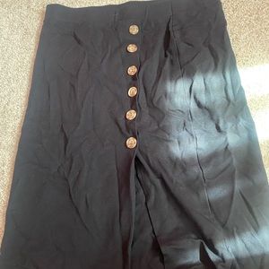 jules and leopard, size medium, black pencil skirt